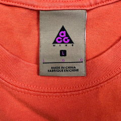 Nike ACG T Shirt Mens Large Orange Sportswear Embroidered Logo Short Sleeve Tee