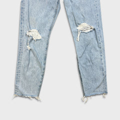 Levi's Wedgie Jeans Womens 27x28 Blue Slim Straight Fit Frayed Leg Distressed Denim Pants